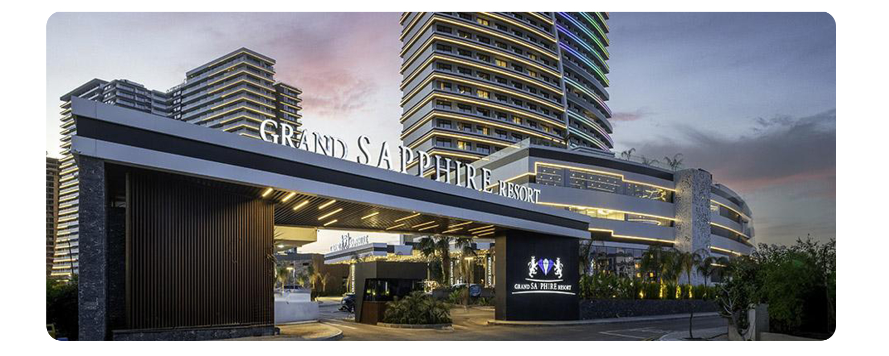 گرند سافایر ریزورت (Grand Sapphire Resort)